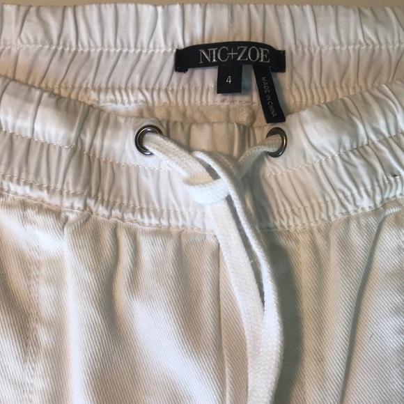 Nic & Zoe white shorts - Picture 3 of 6